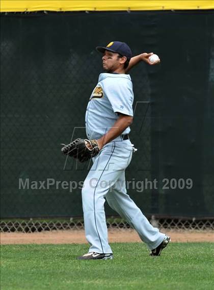 Thumbnail 2 in Notre Dame vs. Palm Beach Central (Anderson Bat National Classic) photogallery.