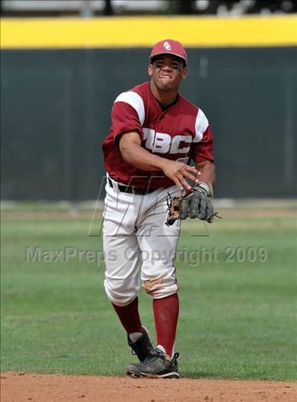 Thumbnail 1 in Notre Dame vs. Palm Beach Central (Anderson Bat National Classic) photogallery.