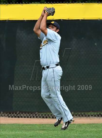 Thumbnail 2 in Notre Dame vs. Palm Beach Central (Anderson Bat National Classic) photogallery.