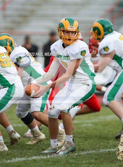 Thumbnail 1 in Wyalusing Valley vs. Mount Carmel (PIAA District IV 2A Quarterfinal) photogallery.