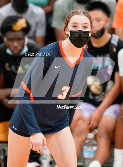 Thumbnail 1 in St. Francis vs. Cosumnes Oaks (CIF SJS D1 Semifinal) photogallery.