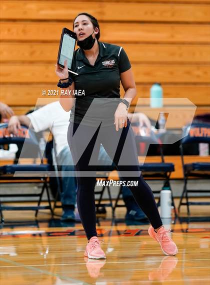 Thumbnail 1 in St. Francis vs. Cosumnes Oaks (CIF SJS D1 Semifinal) photogallery.