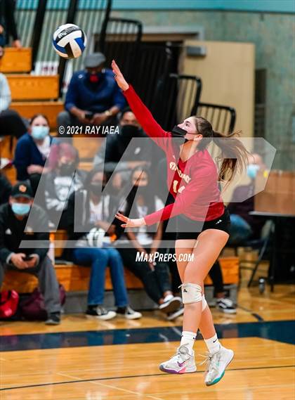 Thumbnail 1 in St. Francis vs. Cosumnes Oaks (CIF SJS D1 Semifinal) photogallery.