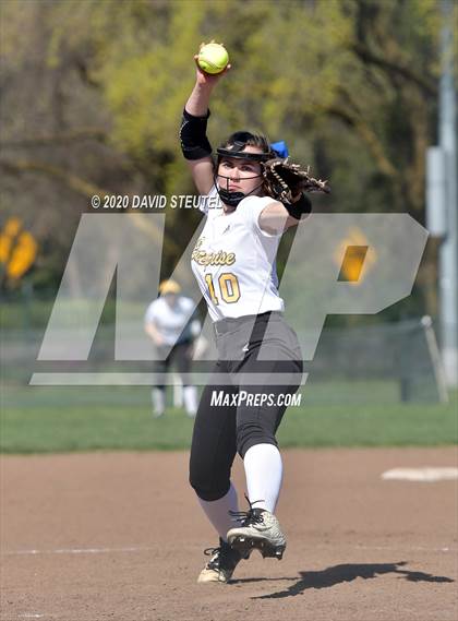 Thumbnail 3 in Shasta vs. Enterprise (Pleasant Valley Tournament) photogallery.