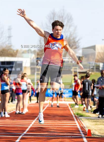 Thumbnail 2 in Marvin Ridge Invitational photogallery.