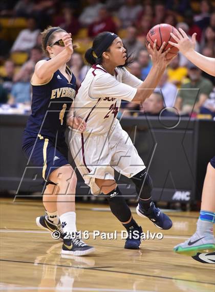 Thumbnail 2 in Evergreen vs. Sand Creek (CHSAA 4A Semifinal) photogallery.