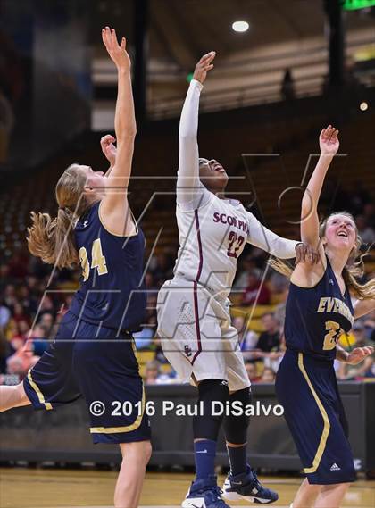 Thumbnail 2 in Evergreen vs. Sand Creek (CHSAA 4A Semifinal) photogallery.