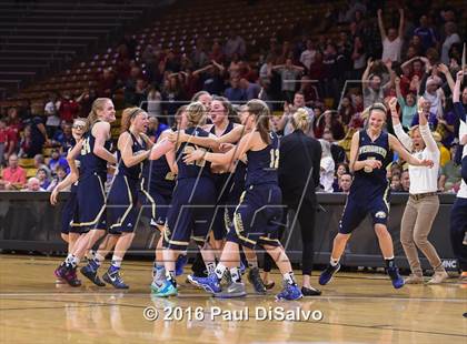 Thumbnail 3 in Evergreen vs. Sand Creek (CHSAA 4A Semifinal) photogallery.