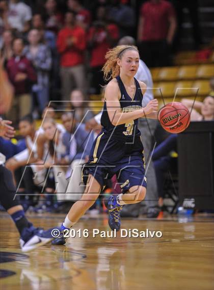 Thumbnail 2 in Evergreen vs. Sand Creek (CHSAA 4A Semifinal) photogallery.