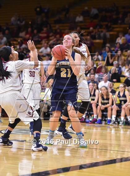 Thumbnail 1 in Evergreen vs. Sand Creek (CHSAA 4A Semifinal) photogallery.