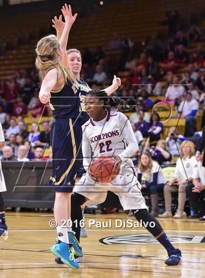 Thumbnail 3 in Evergreen vs. Sand Creek (CHSAA 4A Semifinal) photogallery.