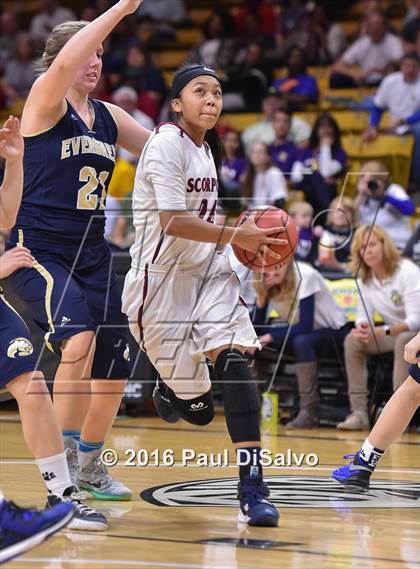 Thumbnail 1 in Evergreen vs. Sand Creek (CHSAA 4A Semifinal) photogallery.