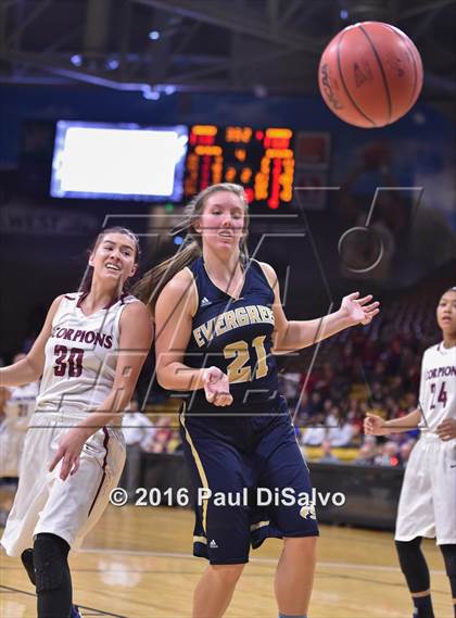 Thumbnail 2 in Evergreen vs. Sand Creek (CHSAA 4A Semifinal) photogallery.