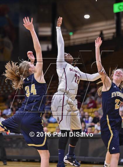 Thumbnail 1 in Evergreen vs. Sand Creek (CHSAA 4A Semifinal) photogallery.