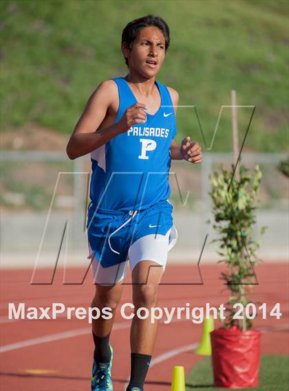 Thumbnail 1 in Redondo Nike Invitational (Boys 3200M) photogallery.