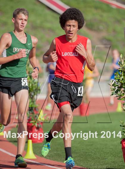 Thumbnail 2 in Redondo Nike Invitational (Boys 3200M) photogallery.