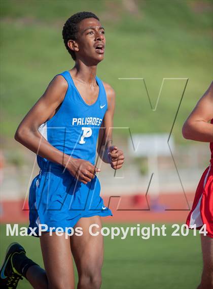Thumbnail 2 in Redondo Nike Invitational (Boys 3200M) photogallery.