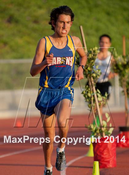 Thumbnail 2 in Redondo Nike Invitational (Boys 3200M) photogallery.