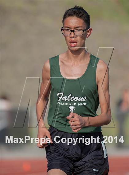 Thumbnail 2 in Redondo Nike Invitational (Boys 3200M) photogallery.