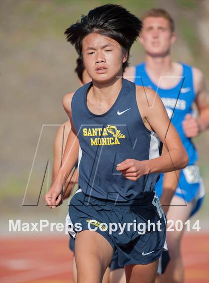 Thumbnail 1 in Redondo Nike Invitational (Boys 3200M) photogallery.