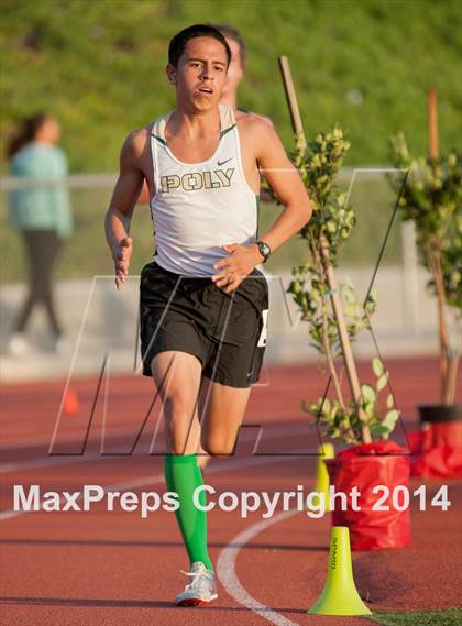 Thumbnail 3 in Redondo Nike Invitational (Boys 3200M) photogallery.