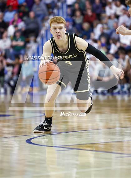 Thumbnail 2 in Noblesville vs Zionsville  (IHSAA 4A Sectional Championship) photogallery.