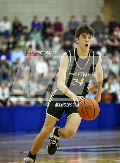 Thumbnail 3 in Noblesville vs Zionsville  (IHSAA 4A Sectional Championship) photogallery.