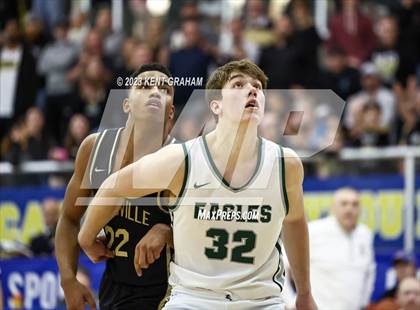 Thumbnail 1 in Noblesville vs Zionsville  (IHSAA 4A Sectional Championship) photogallery.