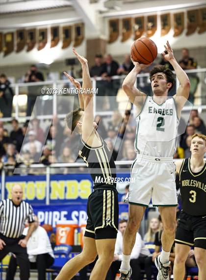 Thumbnail 1 in Noblesville vs Zionsville  (IHSAA 4A Sectional Championship) photogallery.