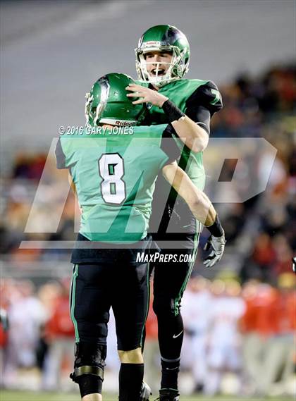 Thumbnail 1 in Cathedral Catholic vs. St. Mary's (CIF State Division 1AA Final) photogallery.