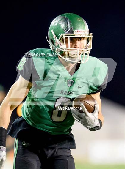 Thumbnail 3 in Cathedral Catholic vs. St. Mary's (CIF State Division 1AA Final) photogallery.