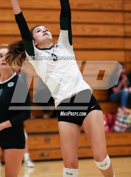 Thumbnail 2 in Carlmont vs. Granite Bay (Stockton Classic) photogallery.