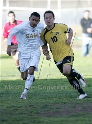 Thumbnail 2 in Bishop Montgomery @ Santa Monica (CIF SS Playoffs) photogallery.