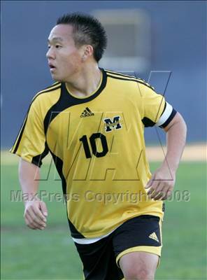 Thumbnail 2 in Bishop Montgomery @ Santa Monica (CIF SS Playoffs) photogallery.