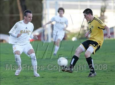 Thumbnail 2 in Bishop Montgomery @ Santa Monica (CIF SS Playoffs) photogallery.