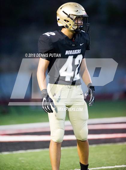Thumbnail 1 in Archbishop Mitty vs. Serra photogallery.