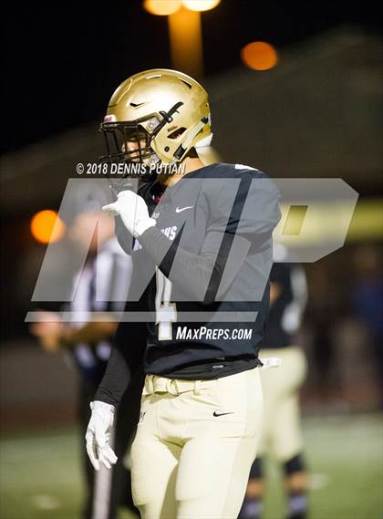 Thumbnail 2 in Archbishop Mitty vs. Serra photogallery.