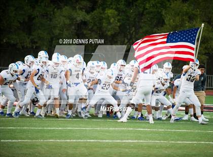 Thumbnail 2 in Archbishop Mitty vs. Serra photogallery.