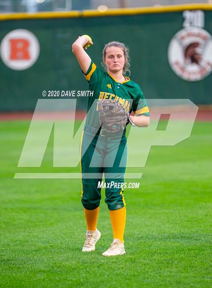 Thumbnail 3 in Beckman @ Solon photogallery.