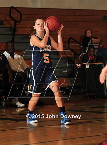 Thumbnail 2 in Palm Springs vs. Yucaipa (Lady Bears Holiday Classic) photogallery.