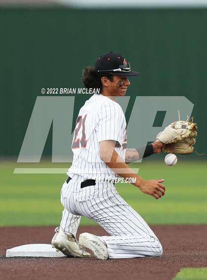Thumbnail 2 in Mansfield Legacy @ Aledo (UIL 5A Region 1 Finals) photogallery.