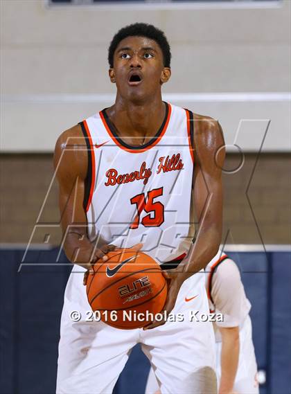 Thumbnail 1 in Beverly Hills vs. Campbell Hall (MLK Day Showdown) photogallery.
