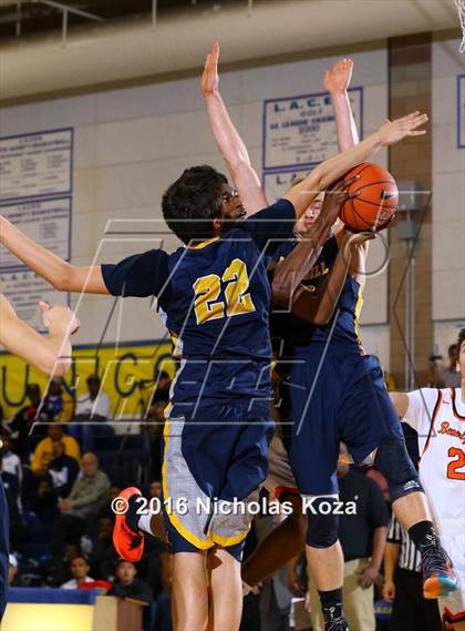 Thumbnail 1 in Beverly Hills vs. Campbell Hall (MLK Day Showdown) photogallery.