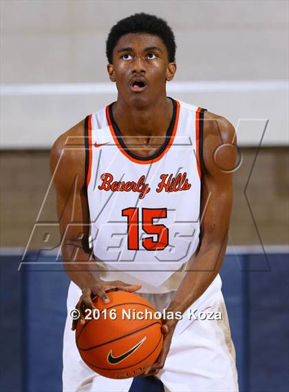 Thumbnail 3 in Beverly Hills vs. Campbell Hall (MLK Day Showdown) photogallery.