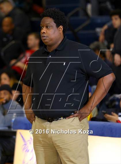 Thumbnail 3 in Beverly Hills vs. Campbell Hall (MLK Day Showdown) photogallery.