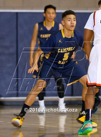 Thumbnail 3 in Beverly Hills vs. Campbell Hall (MLK Day Showdown) photogallery.