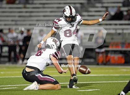 Thumbnail 1 in Weiss @ Desoto (6A Region II Bi District) photogallery.