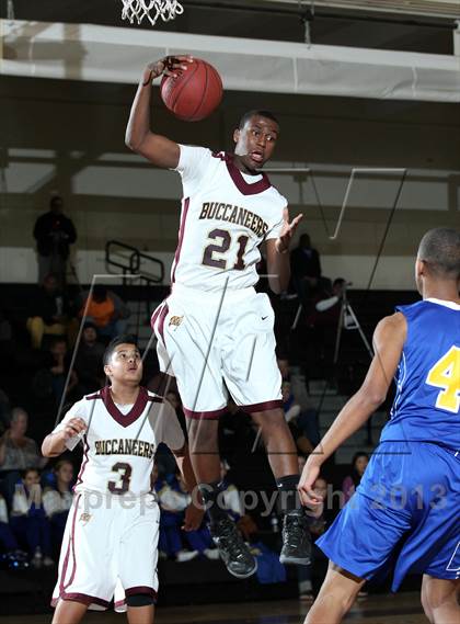 Thumbnail 3 in La Mirada @ Bellflower photogallery.