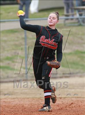 Thumbnail 3 in Coffee County Central vs Columbia (BHS Tournament) photogallery.