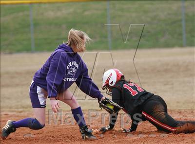 Thumbnail 3 in Coffee County Central vs Columbia (BHS Tournament) photogallery.